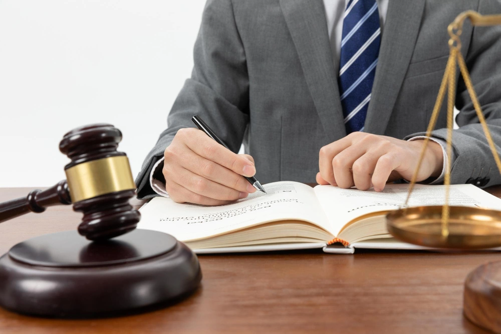 Detailed Guide About Labour Law Compliance in India for Business Owners